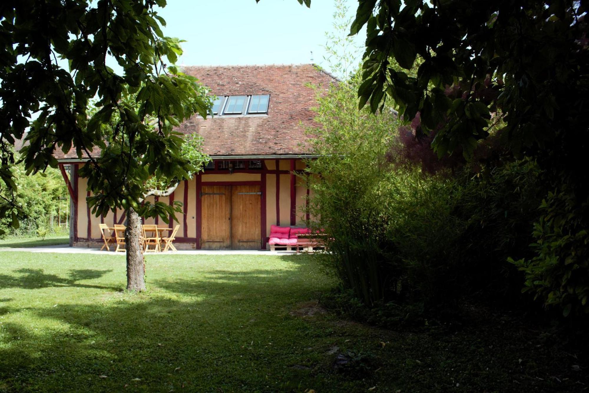 Gites Famille En Othe Bouilly  Szoba fotó